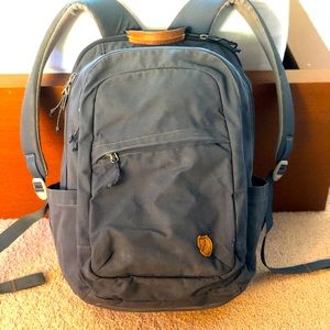 Fjlraven Raven 20 Backpack - Navy